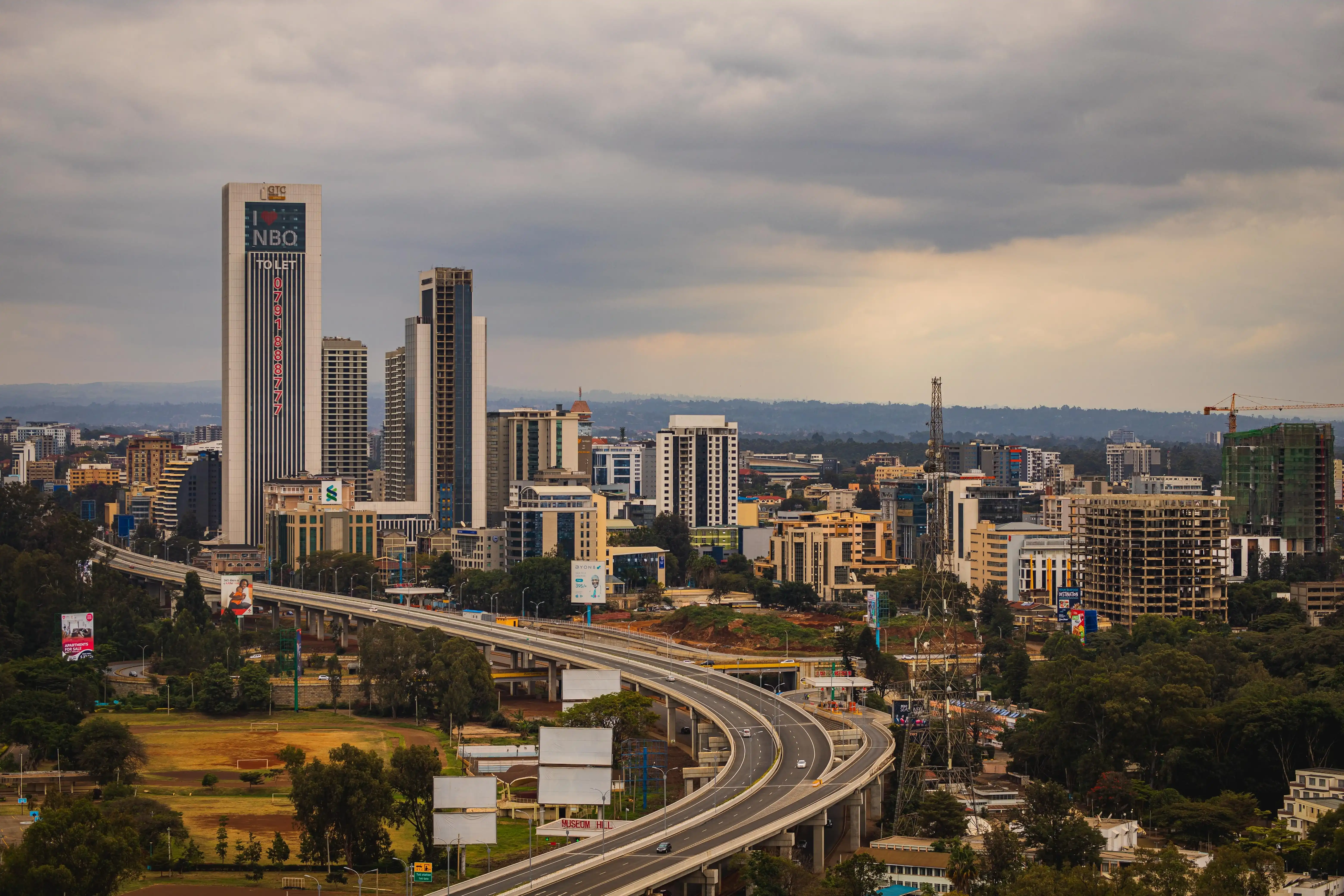 Lipak Valuation and Real Estate